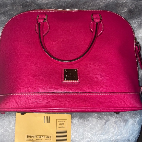 🚨 Authentic Dooney and Bourke Satchel🚨 - Picture 7 of 8